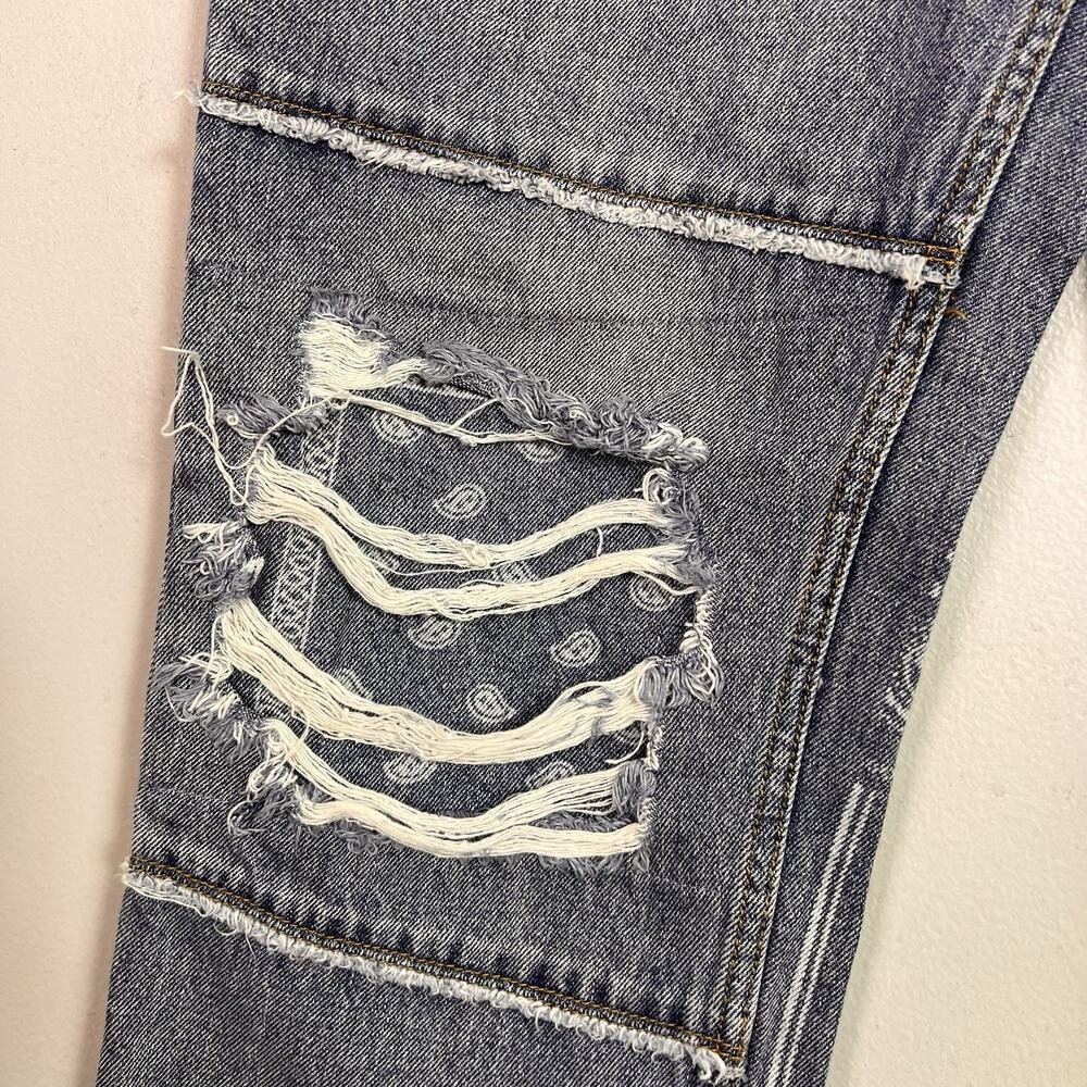 CLEO + Wolf Women's High Rise Straight Jeans Embroidered Patchwork 31x30 Boho - Picture 7 of 16